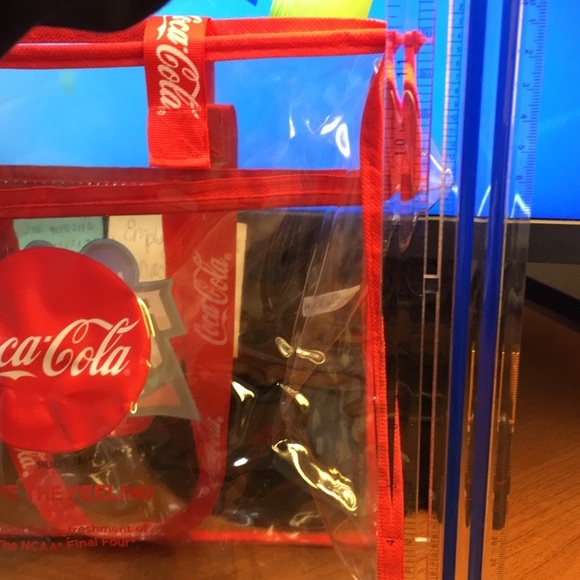 Final Four tote - Picture 2 of 5